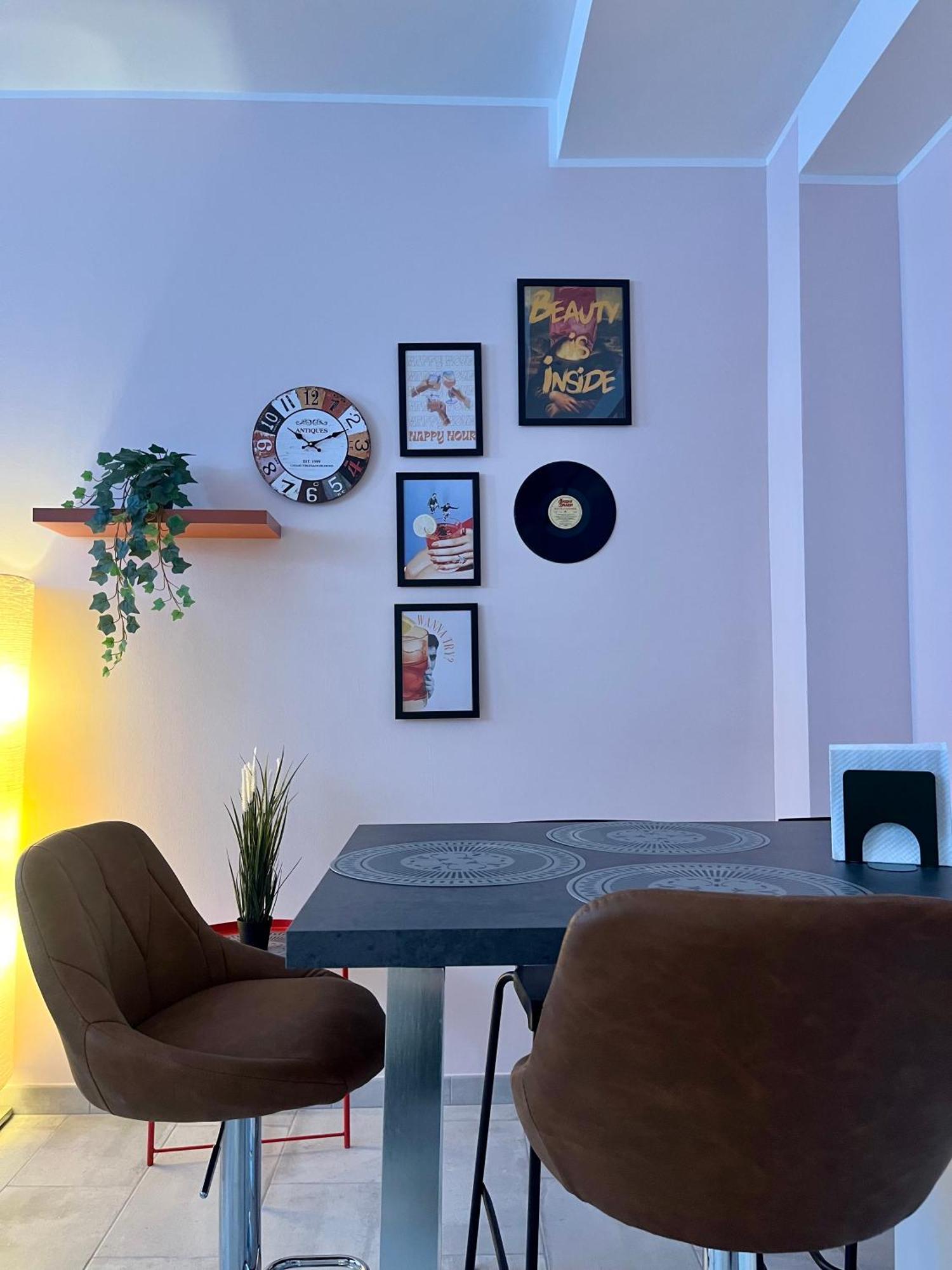 Suite Bohemien Chic - A 5 Fermate Dal Duomo Milan Luaran gambar