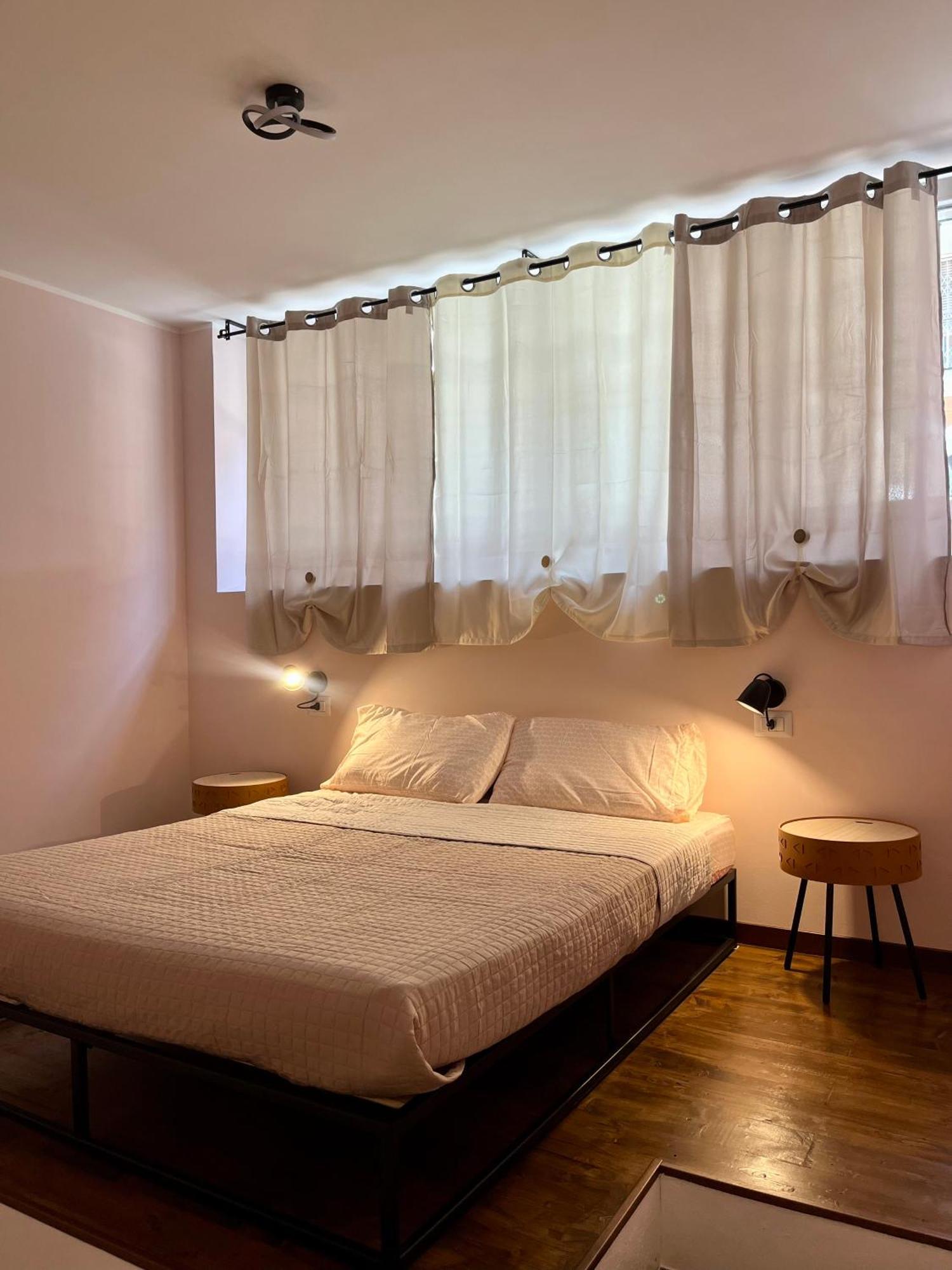 Suite Bohemien Chic - A 5 Fermate Dal Duomo Milan Luaran gambar